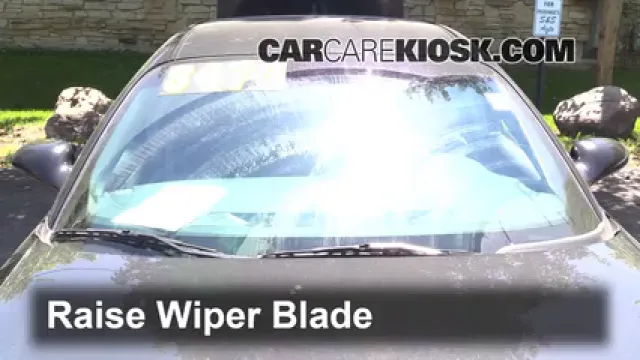 2007 Buick LaCrosse CXL 3.8L V6 Balais essuie-glace avant Changer les balais des essuie-glace